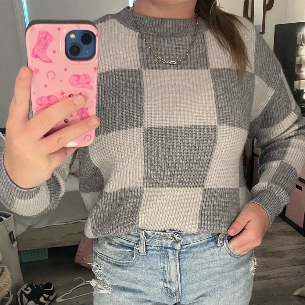 Philosophy Gray and White Checkered Sweater